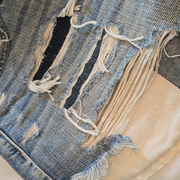 Bundle of 3 Hi Rise Festival Shorts - Picture 3 of 5